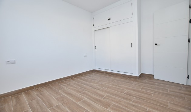 Brukt - Bungalow -
Ciudad Quesada - Costa Blanca