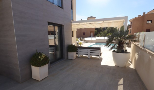 Brukt - Villa -
La Nucía - Costa Blanca