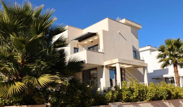 Brukt - Villa -
La Nucía - Costa Blanca
