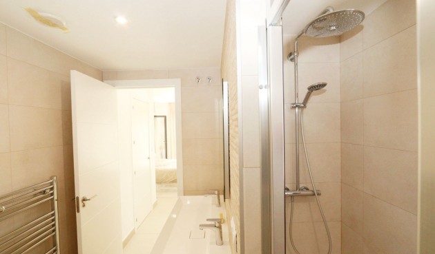 Brukt - Villa -
La Nucía - Costa Blanca