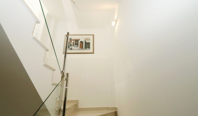 Brukt - Villa -
La Nucía - Costa Blanca