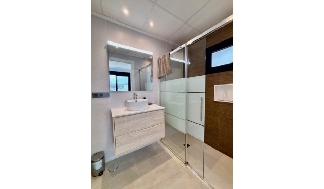 Brukt - Villa -
Benijofar - Costa Blanca