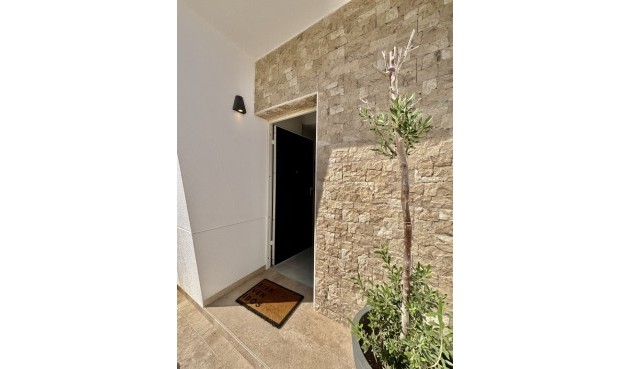 Brukt - Villa -
Benijofar - Costa Blanca