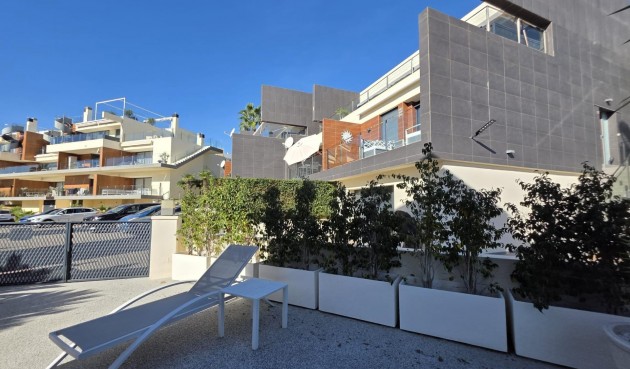 Brukt - Villa -
Orihuela Costa - Villamartín