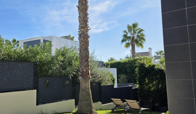 Brukt - Villa -
Orihuela Costa - Villamartín