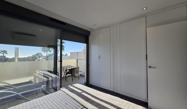 Brukt - Villa -
Orihuela Costa - Villamartín