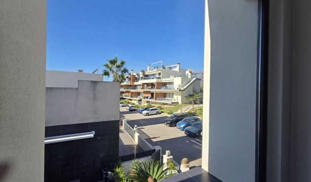 Brukt - Villa -
Orihuela Costa - Villamartín