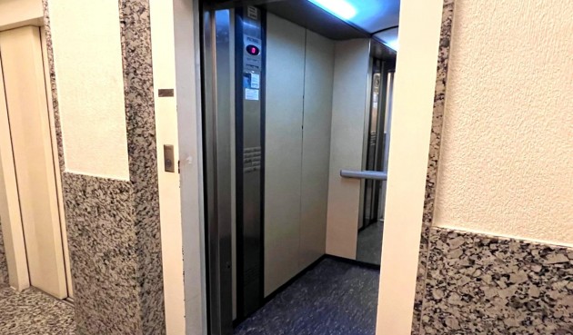 Brukt - Toppleilighet -
Torrevieja - Playa del Cura