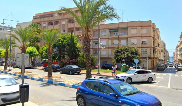Brukt - Toppleilighet -
Torrevieja - Playa del Cura