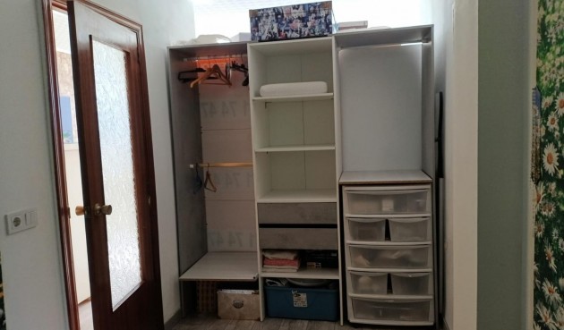 Återförsäljning - Apartment -
Torrevieja