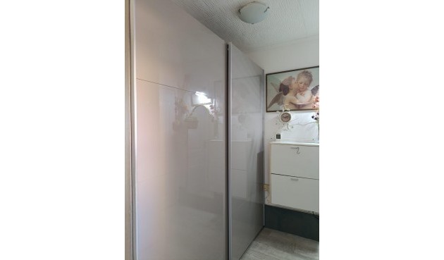 Återförsäljning - Apartment -
Torrevieja