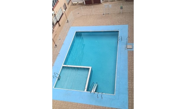 Återförsäljning - Apartment -
Torrevieja