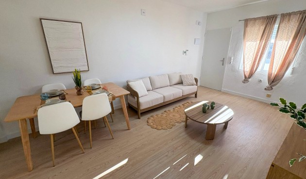 Brukt - Bungalow -
Orihuela Costa - Costa Blanca