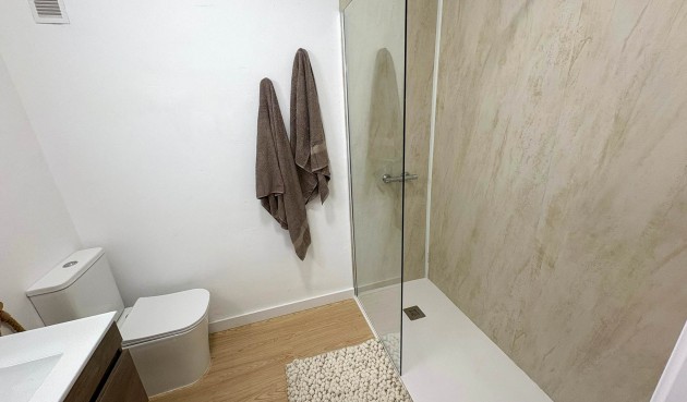 Brukt - Bungalow -
Orihuela Costa - Costa Blanca