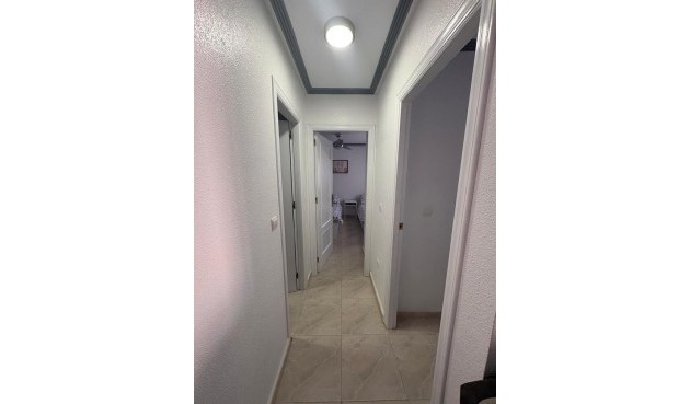 Brukt - Toppleilighet -
Playa Flamenca - Costa Blanca