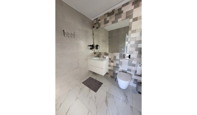 Brukt - Villa -
Orihuela Costa - Costa Blanca