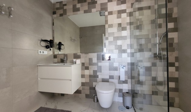 Brukt - Villa -
Orihuela Costa - Costa Blanca