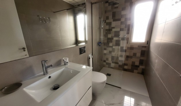 Brukt - Villa -
Orihuela Costa - Costa Blanca