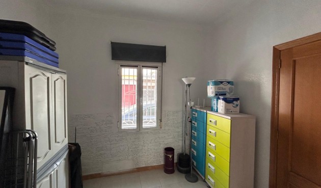 Brukt - Villa -
Jacarilla - Inland