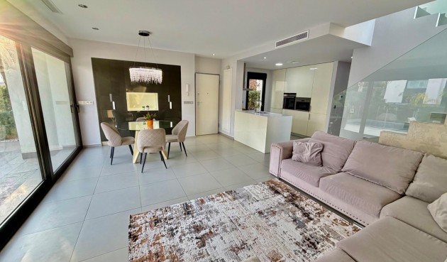 Brukt - Villa -
Rojales - Cuidad Quesada