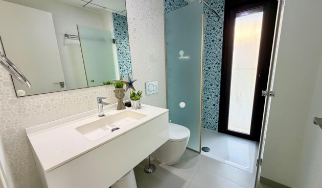 Brukt - Villa -
Rojales - Cuidad Quesada