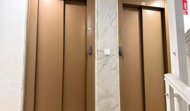 Brukt - Apartment -
Torrevieja - Playa del Cura