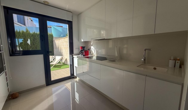 Brukt - Villa -
San Miguel de Salinas - Bellavista