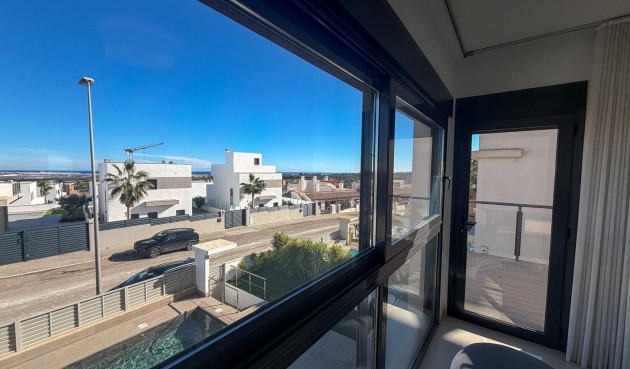 Brukt - Villa -
San Miguel de Salinas - Bellavista