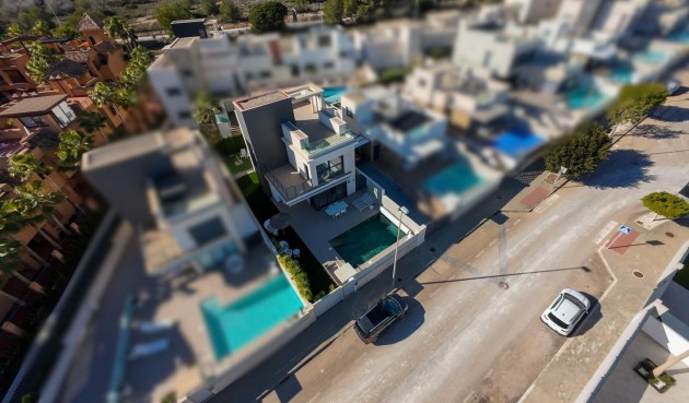 Brukt - Villa -
San Miguel de Salinas - Bellavista