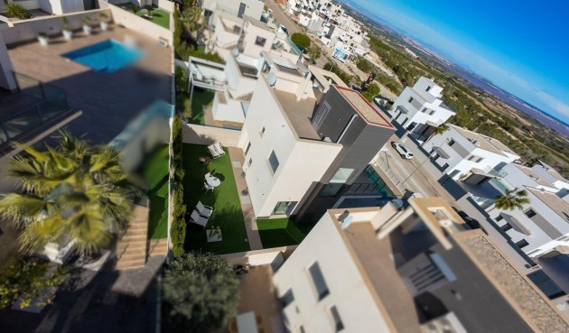 Brukt - Villa -
San Miguel de Salinas - Bellavista