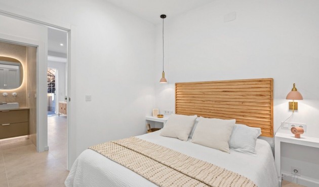 Brukt - Bungalow -
Torrevieja - Costa Blanca