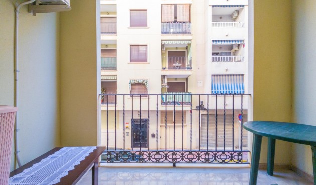 Brukt - Apartment -
Torrevieja - Acequion
