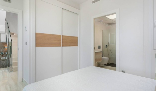 Brukt - Villa -
Ciudad Quesada - Costa Blanca