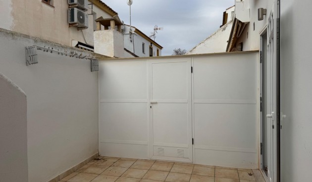 Brukt - Town House -
Pilar de la Horadada - Torre De La Horadada