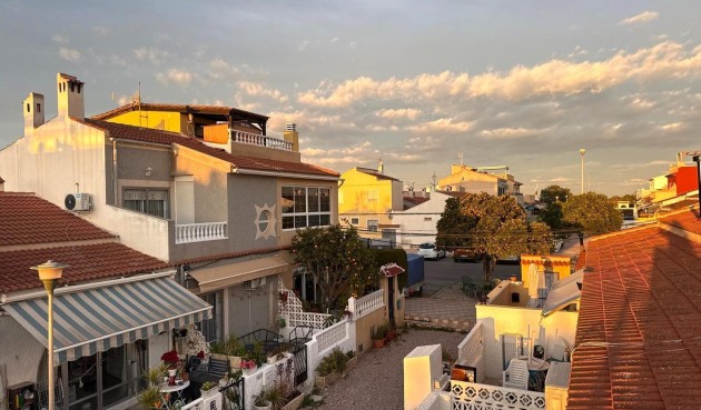 Brukt - Villa -
Torrevieja - El Chaparral