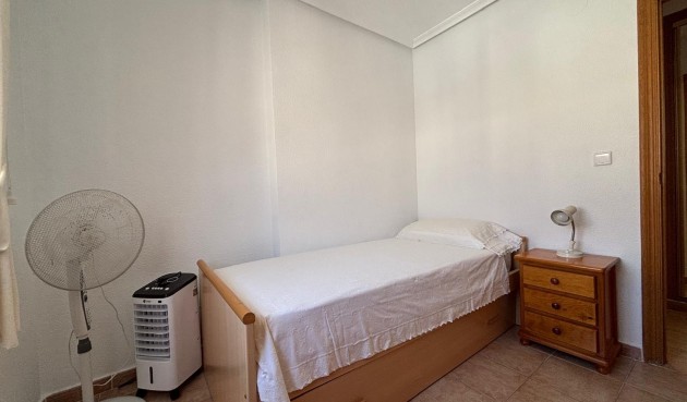 Resale - Bungalow -
Torrevieja