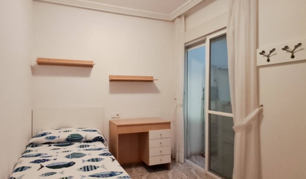 Brukt - Apartment -
Torrevieja - Playa del Cura