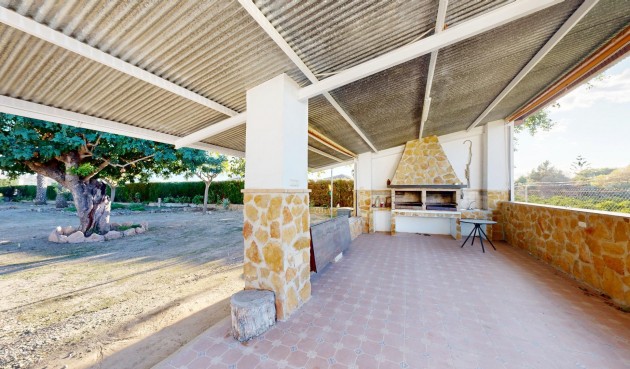 Återförsäljning - Villa -
Orihuela