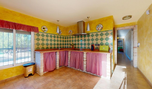 Återförsäljning - Villa -
Orihuela