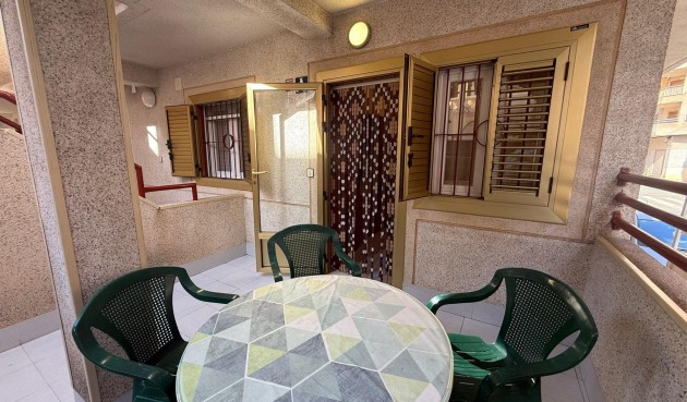 Brukt - Apartment -
Torrevieja - Acequion