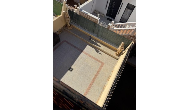 Brukt - Tosidig -
Orihuela Costa - Los Almendros-la Florida