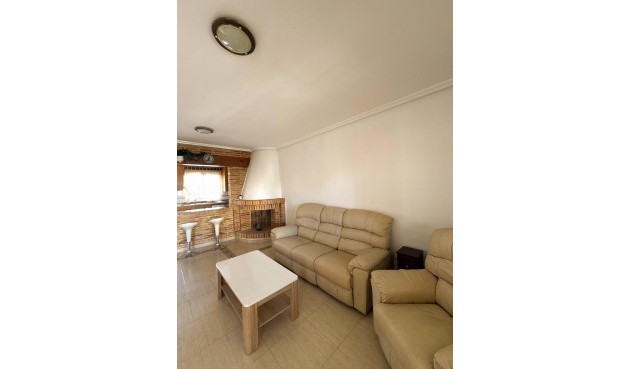 Brukt - Tosidig -
Orihuela Costa - Los Almendros-la Florida