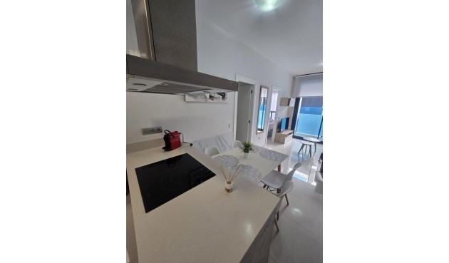 Brukt - Apartment -
Torrevieja - Estacion De Autobuses