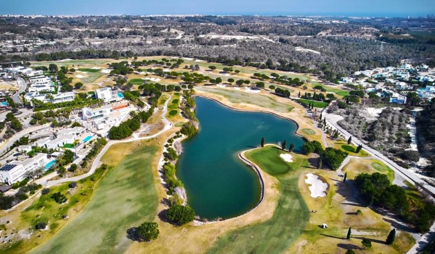 Brukt - Villa -
Orihuela - Las Colinas Golf