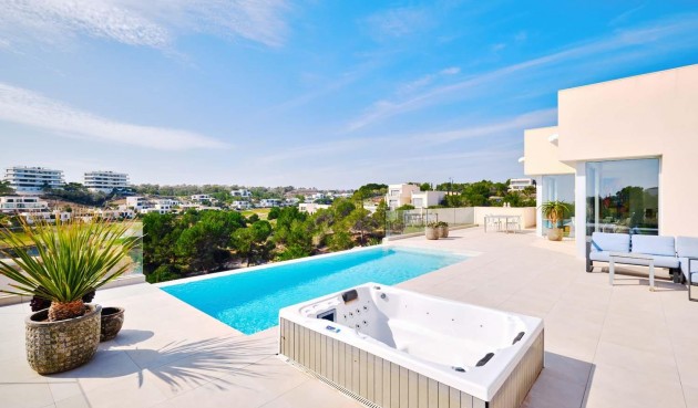 Brukt - Villa -
Orihuela - Las Colinas Golf