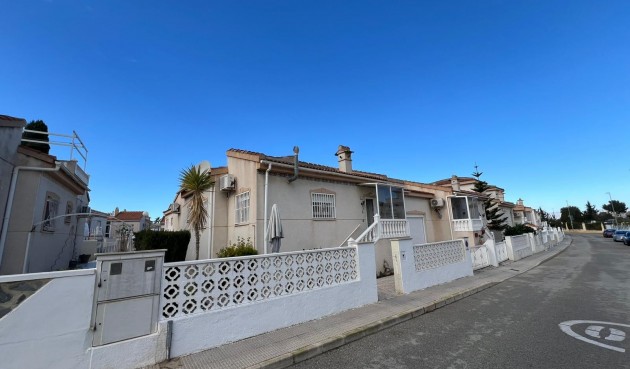 Brukt - Town House -
Algorfa - Inland