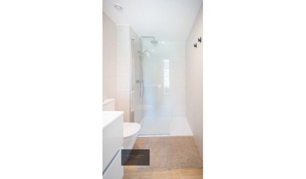 Brukt - Apartment -
Torrevieja - Punta Prima