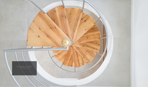 Resale - Villa -
Cabo Roig