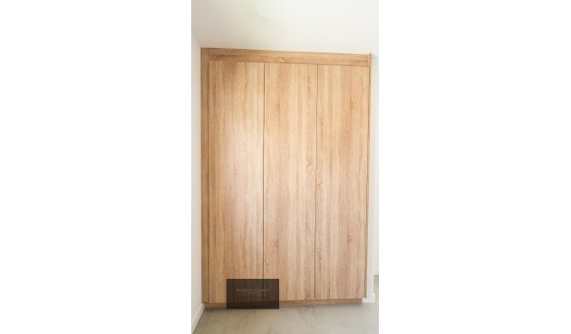 Resale - Villa -
Cabo Roig