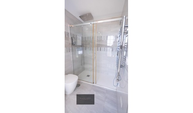 Brukt - Toppleilighet -
Torrevieja - Punta Prima